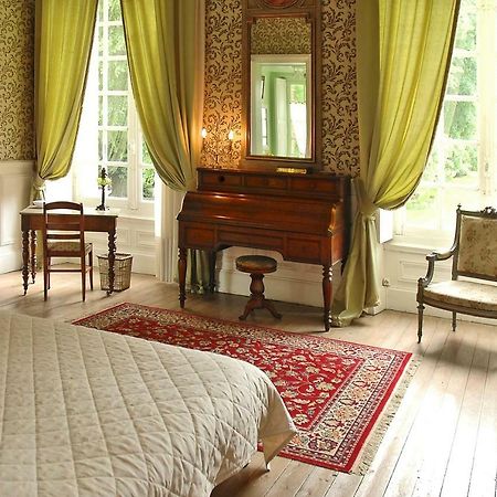 Bed and Breakfast Chateau De Fleury La Foret Igoville Экстерьер фото