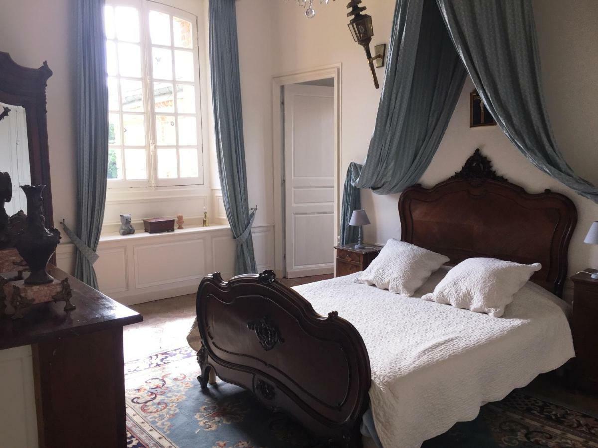 Bed and Breakfast Chateau De Fleury La Foret Igoville Экстерьер фото