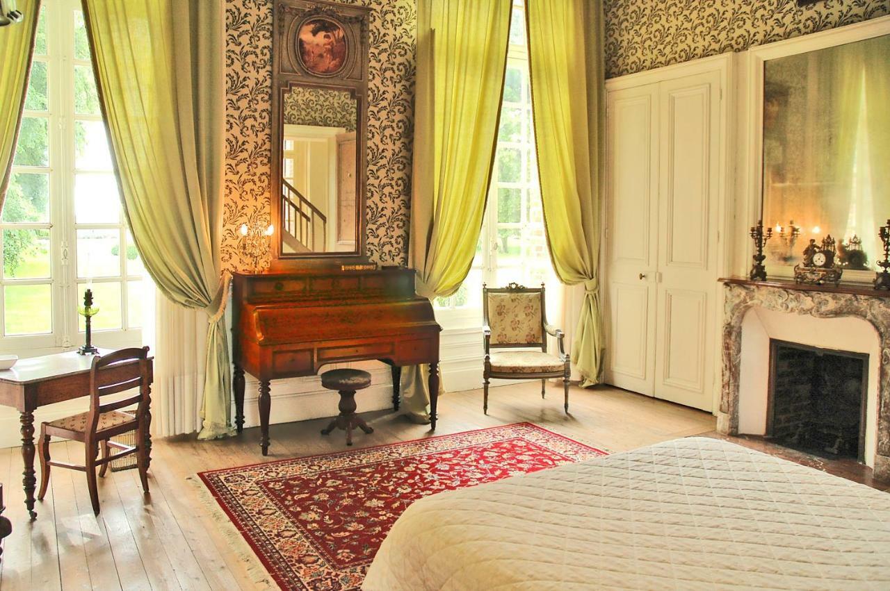 Bed and Breakfast Chateau De Fleury La Foret Igoville Экстерьер фото